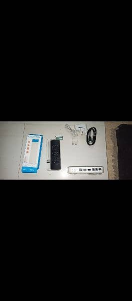 Etisalat Android Box (Dubai Imported) (Air mouse+keyboard Free) 1