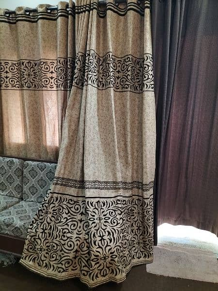 curtains sell 5 piece full size 15k only 0