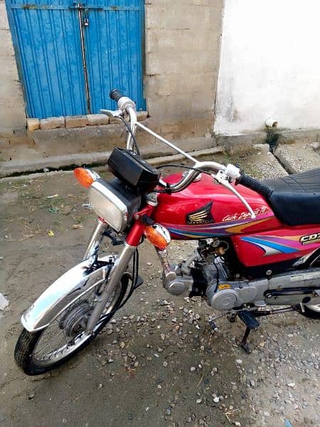 HONDA CD 70 URGENT SALE LUSH CONDITION 6