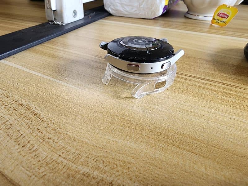 Samsung Galaxy watch 5 44mm 10/10 silver colour 3