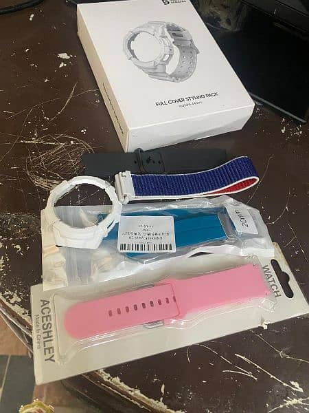 Samsung Galaxy watch 5 44mm 10/10 silver colour 5