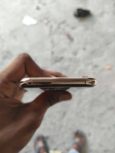 iphone xs non PTA 2