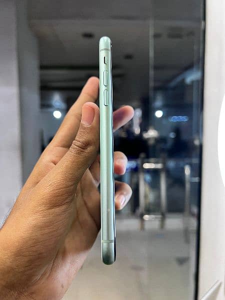 IPHONE 11 PTA APPROVED 4