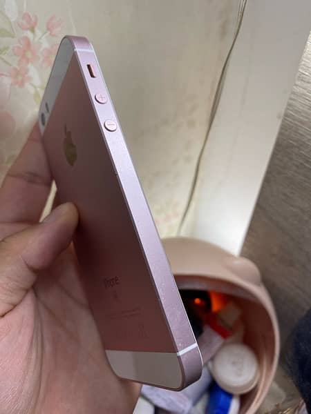 iphone se 16gb pta approved 3