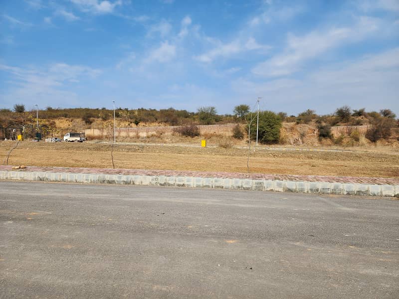 Residential Plot Of 2450 Square Feet In DHA Phase 3 - Block B Is Available 7