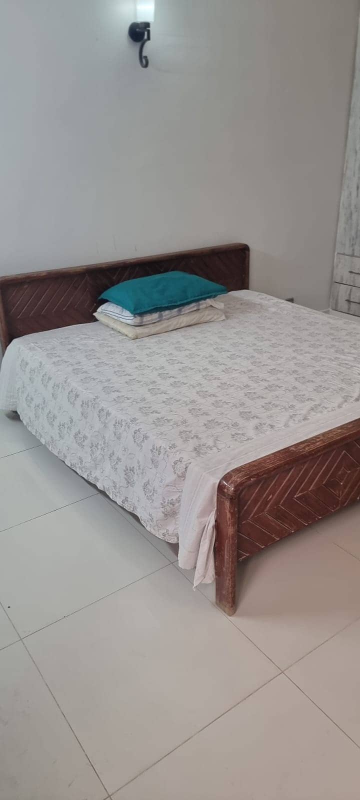 SHEESHAM BEDS FOR SALE & SIDE TABLE (WITHOUT MATTRESS) 4