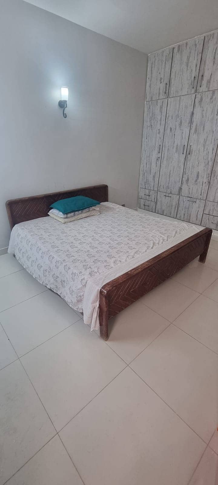 SHEESHAM BEDS FOR SALE & SIDE TABLE (WITHOUT MATTRESS) 5