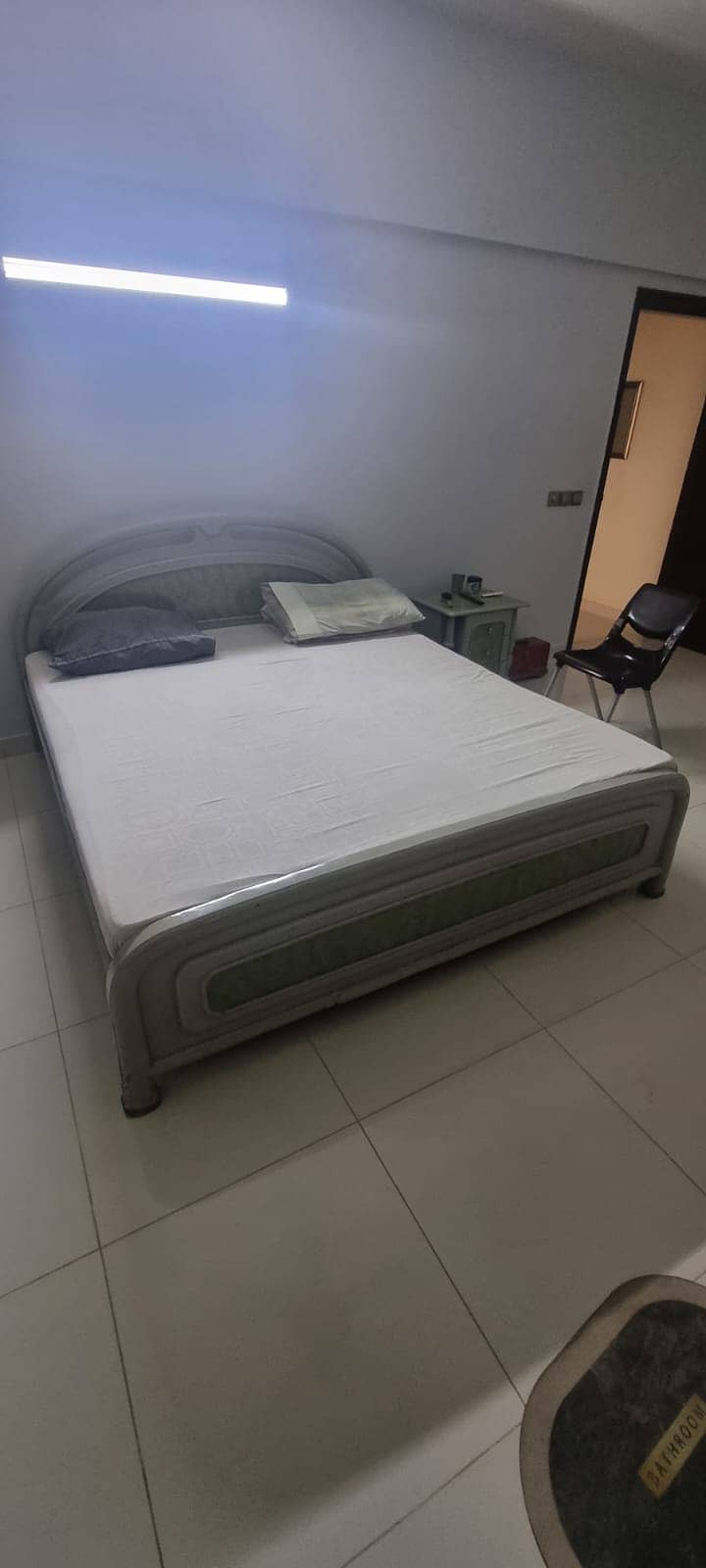 SHEESHAM BEDS FOR SALE & SIDE TABLE (WITHOUT MATTRESS) 7