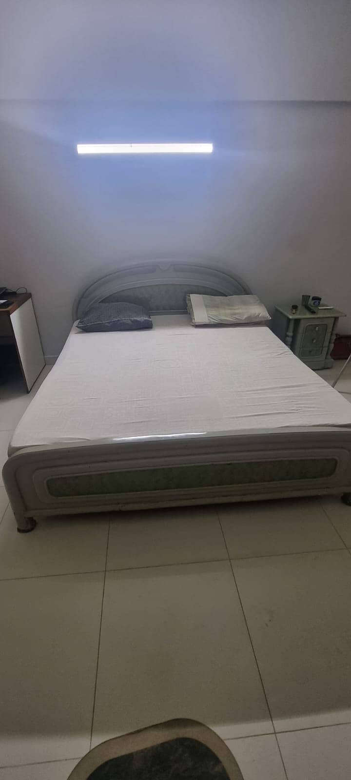 SHEESHAM BEDS FOR SALE & SIDE TABLE (WITHOUT MATTRESS) 8