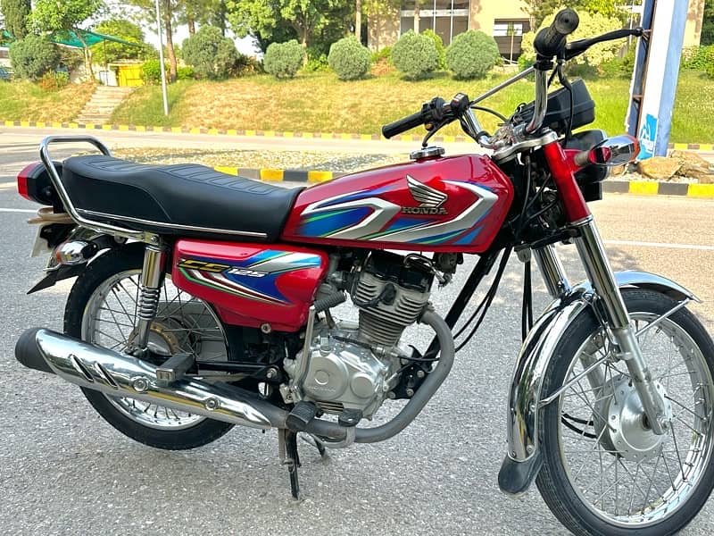 HONDA 125 2022 MODEL NEW CONDITION 4