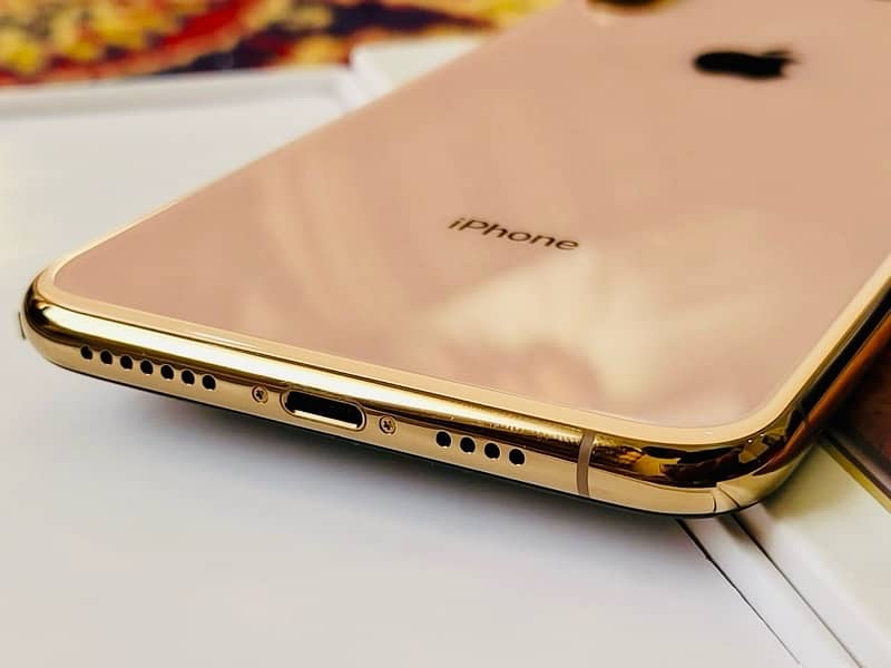 Exchange with Android IPHONE Xs Max With Box 10/10 condition 2