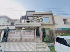 10 Marla Like Brand New House For Sale in Wapda town phase 1 Block E2