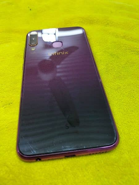 infinix S4 4GB 64GB 10by10 mobile hy kisi kism ka msla nhi ok mobile h 4