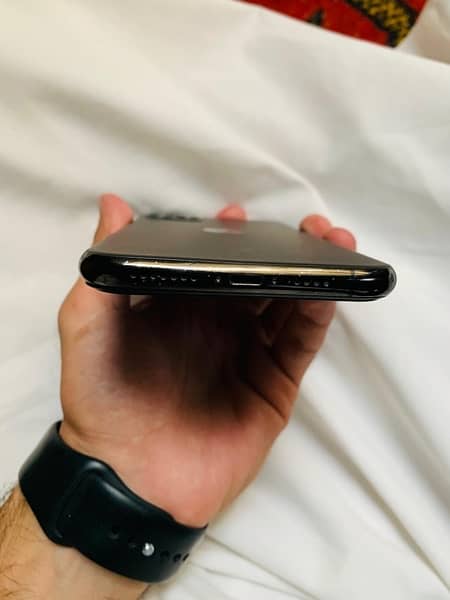 iPhone 11 Pro max non pta 1