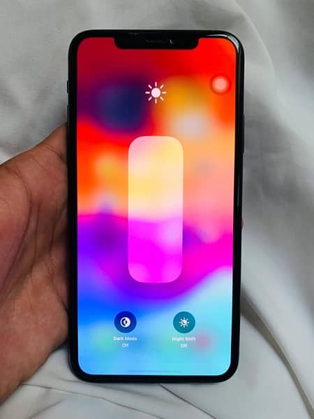 iPhone 11 Pro max non pta 9