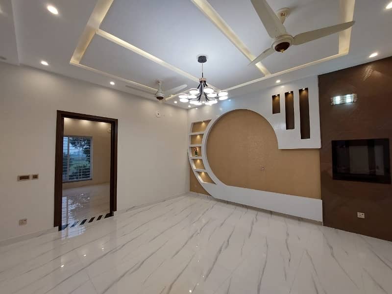 Lower Locked Furnished Upper Portion For Rent 5