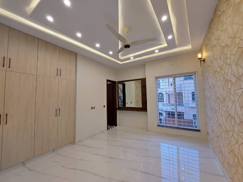 Lower Locked Furnished Upper Portion For Rent 8