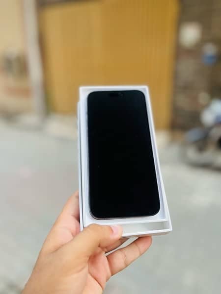 iPhone 14 Pro Max 512gb pta approved lla 6