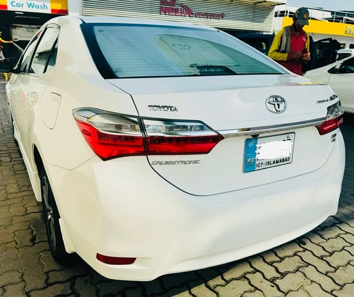 Toyota Corolla Altis 2019 1