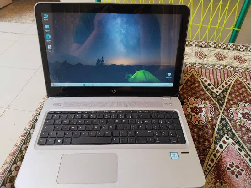 HP probook core i3 7th genration  8gb rom 512 hard SSD 128 1