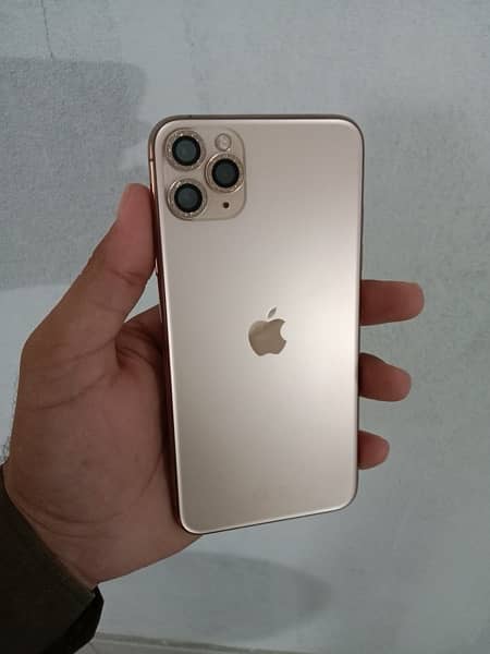 Apple IPhone  (11 pro Max) 2