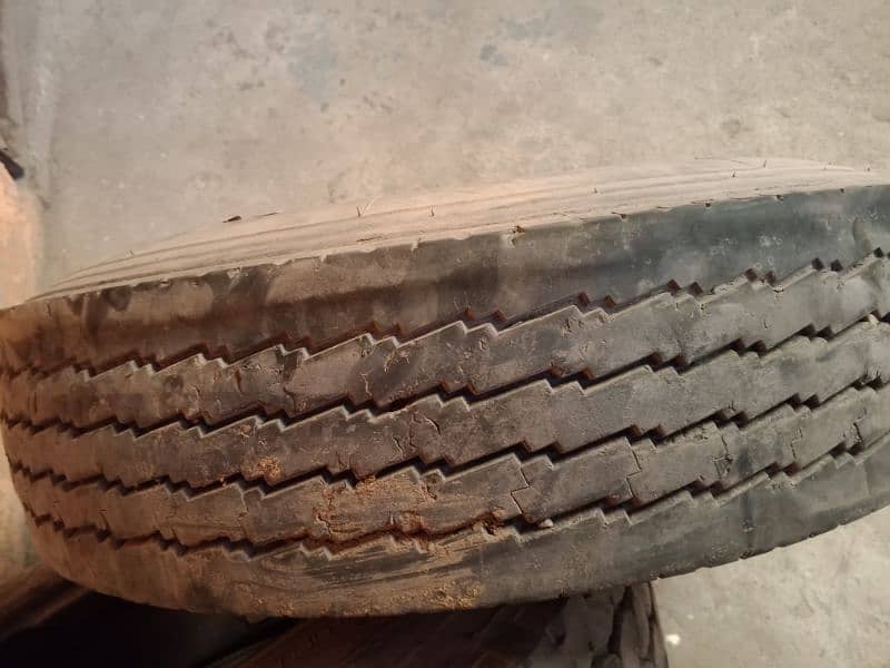 mazda 8.25 chigchaw tyre 10