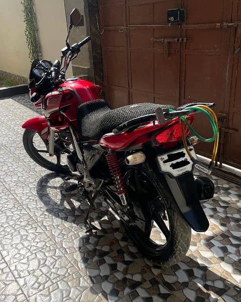 Honda CB 150F URGENT SALE 4