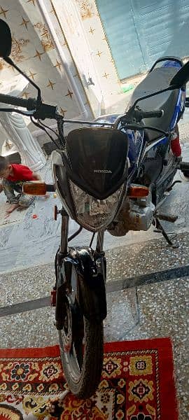 Honda CB125 F new condition for sale only 6500 km running 2