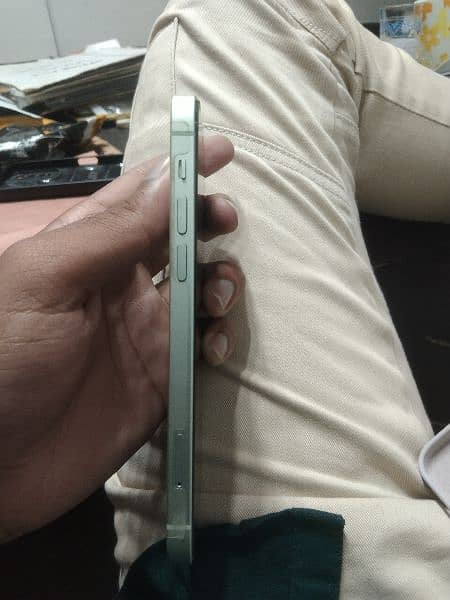 iphone 12 64 gb 4