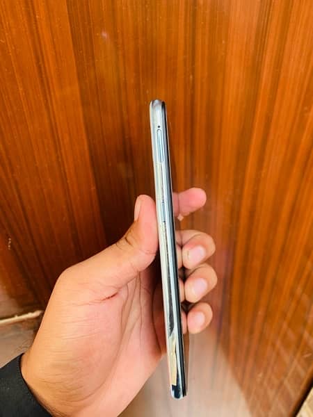 Aslam o Alikum Im selling S1 vivo 2