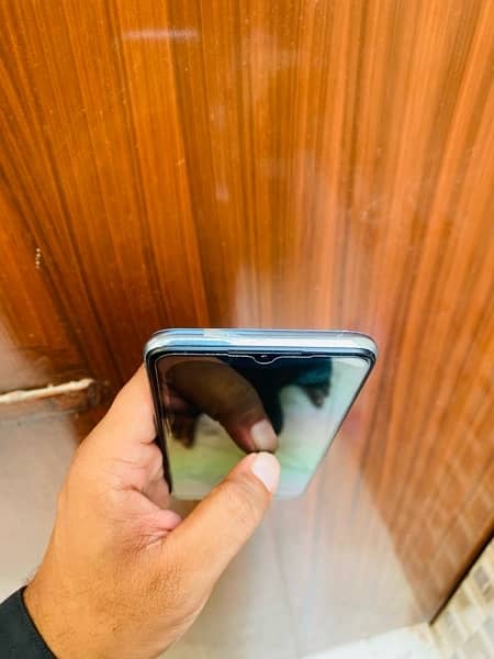 Aslam o Alikum Im selling S1 vivo 7