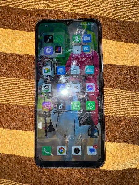 Infinix Hot20i 8/128 (10/6 condition) 1