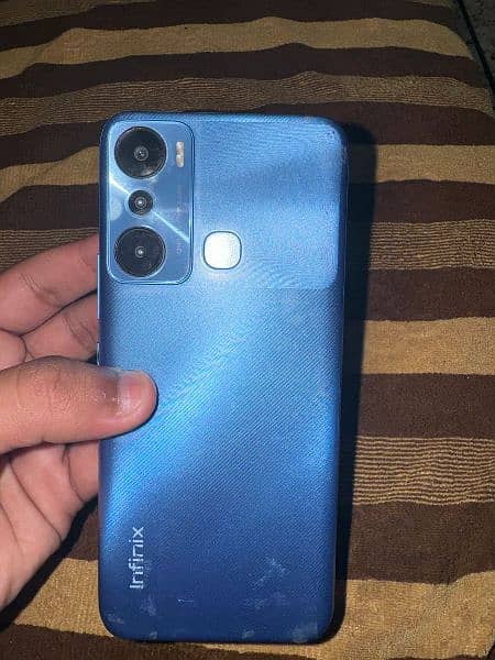 Infinix Hot20i 8/128 (10/6 condition) 2