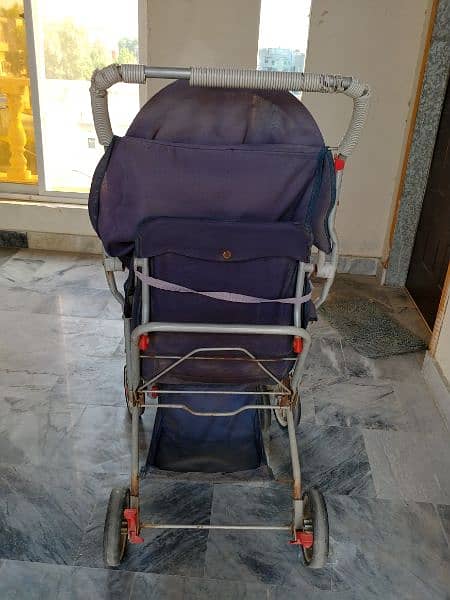 Pram/Stroller for kids 1