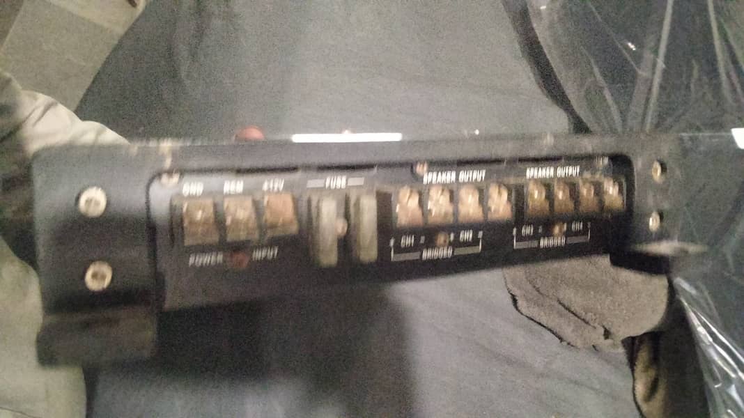 4 Channel Amp 1