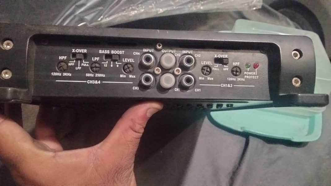 4 Channel Amp 2