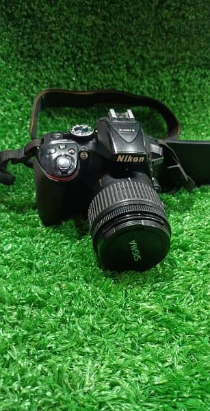 Nikon d5300 with lense with 32gb card 5