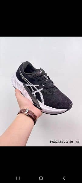 asics megic speed 2