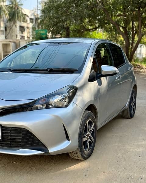 Toyota Vitz 2014 4