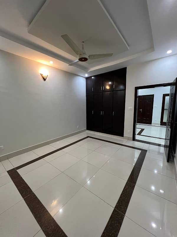 5 Marla House For Sale In Paragon City Lahore 16