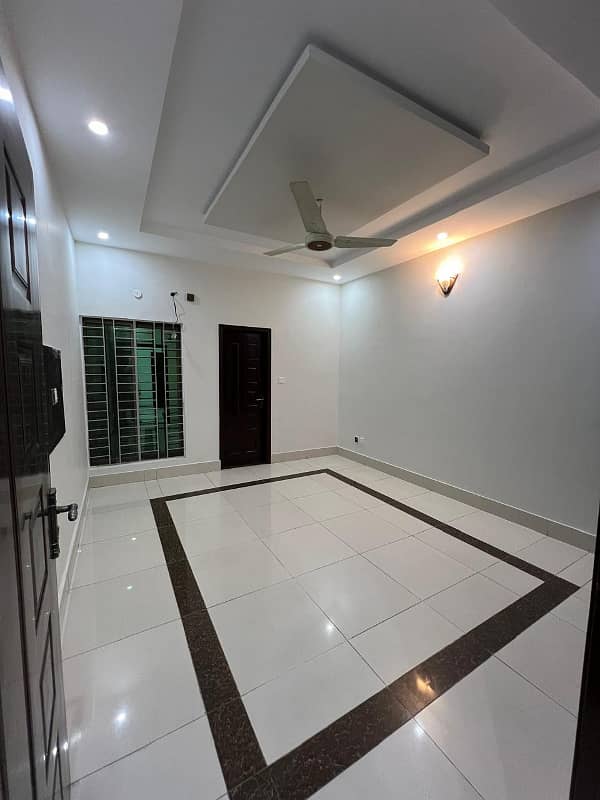 5 Marla House For Sale In Paragon City Lahore 17