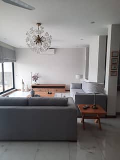 Beautiful Fully Furnished 2 Bedroom Upper Portion 0