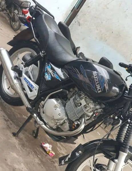 Suzuki 150gs special addition 7