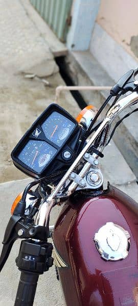 Honda 125 self start 2023 model. 5