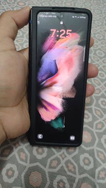 Galaxy Z Fold3 5G
512gb
Non pta 1