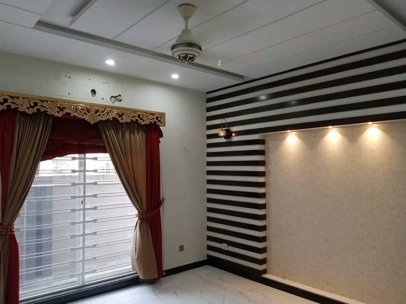 10 Marla Upper Portion is Available For Rent in Overseas A Bahria Town Lahore 1