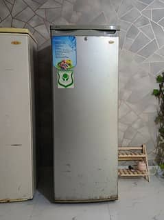 vertical freezer