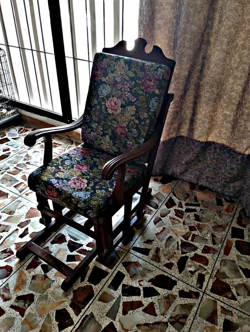 chair  For Sale | wooden chair 1