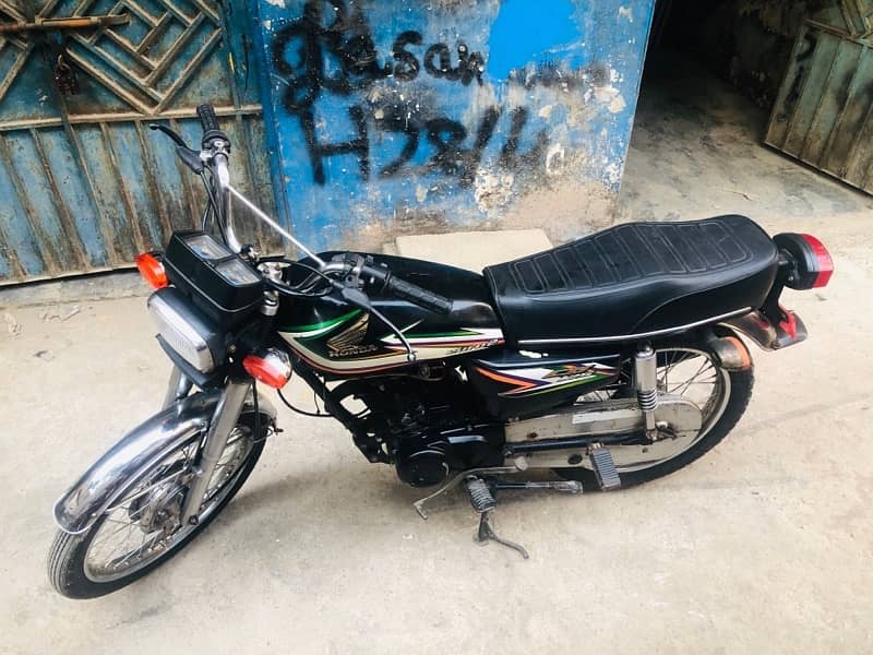 Honda CG125  Model 2016  Sanger nawashah registered 2