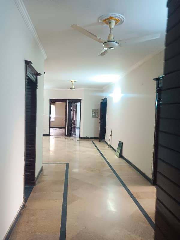 4 bedroom upper portion for rent demand 140000 5